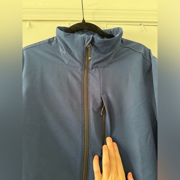 32 Degree Performance Jacket - Picture 4 of 6